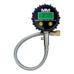 Digital 2-In-1 Deflator & Gauge Kit Black - Image 3