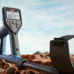 Minelab Gold Monster 1000 5" Coil Metal Detector Blue - Image 2