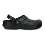 Crocs Adults' Unisex Classic Fuzzy Lined Clogs Black & Black - Image 6