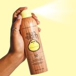 Sun Bum Premium Moisturising SPF 50 Sunscreen Spray - Image 5