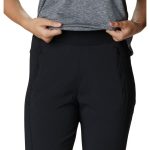 Columbia Women's On The Go Hybrid Pant Black - Image 2