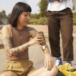 Sun Bum Premium Moisturising SPF 30 Sunscreen Lotion - Image 4